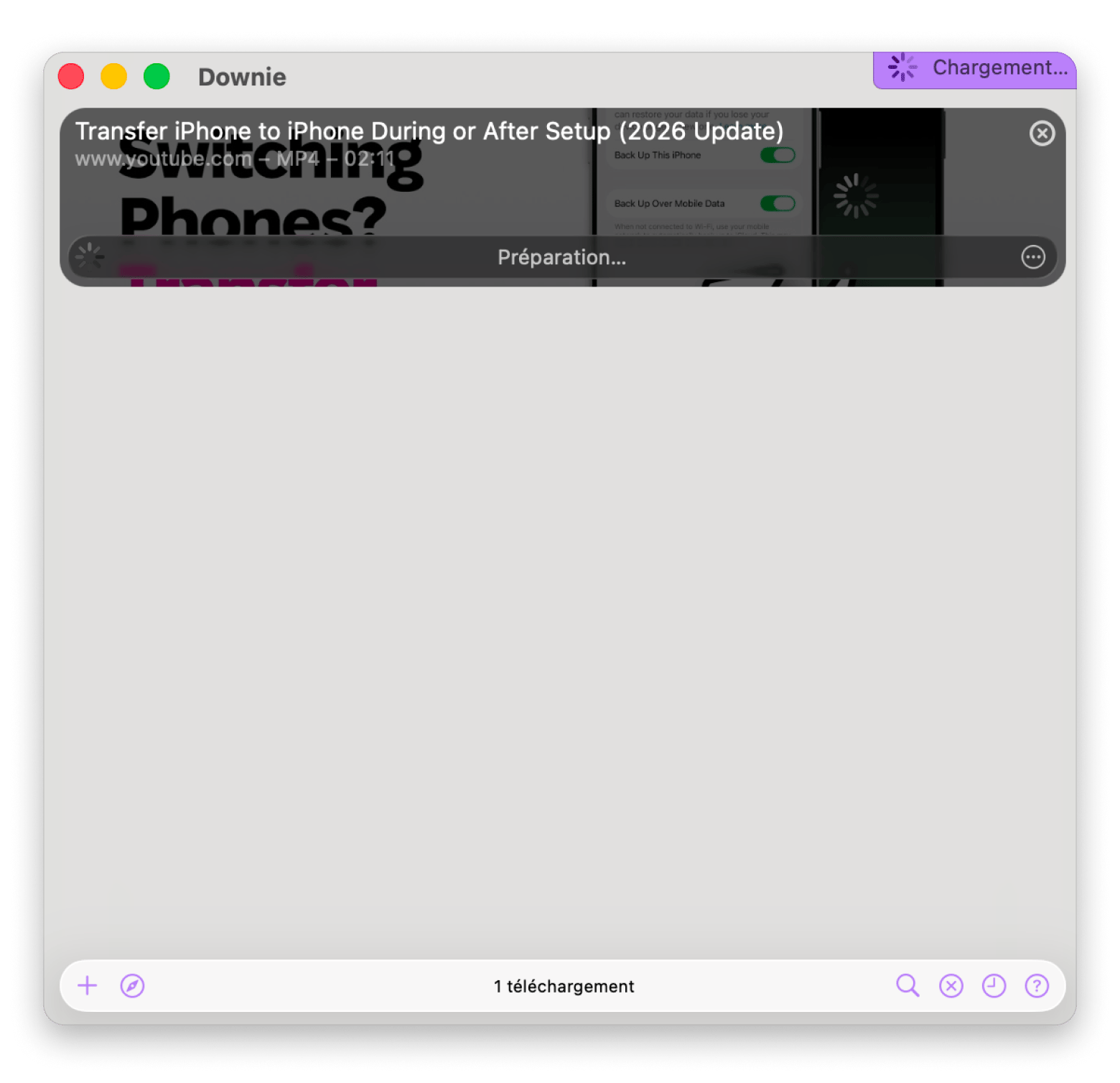 Interface de Downie montrant le glisser-déposer d'une URL YouTube pour lancer le téléchargement automatiquement sur Mac, disponible sur Seta