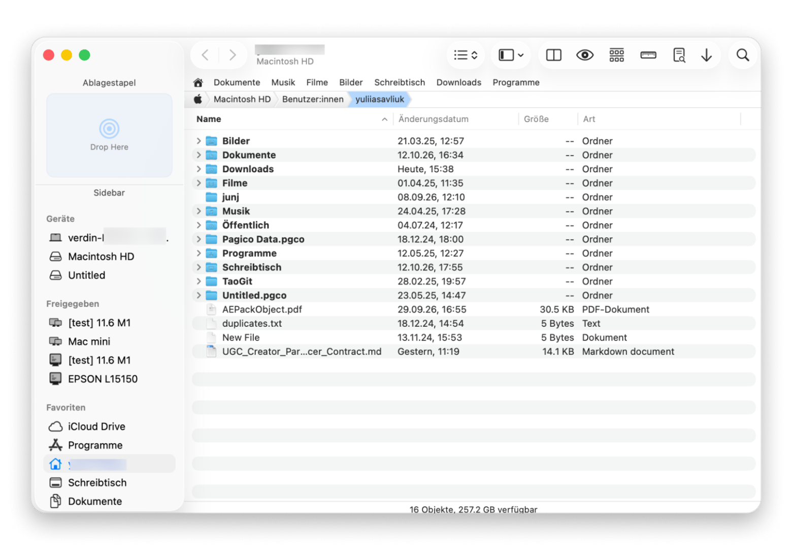 Oberfläche von Path Finder mit der FolderSync-Funktion zum Vergleichen und Übertragen großer Dateimengen auf dem Mac, verfügbar in Setapp